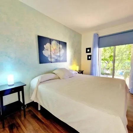 Sunny Palm With Private Pool In Villa
