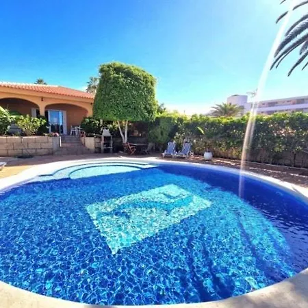 Villa Sunny Palm With Private Pool In Callao Salvaje